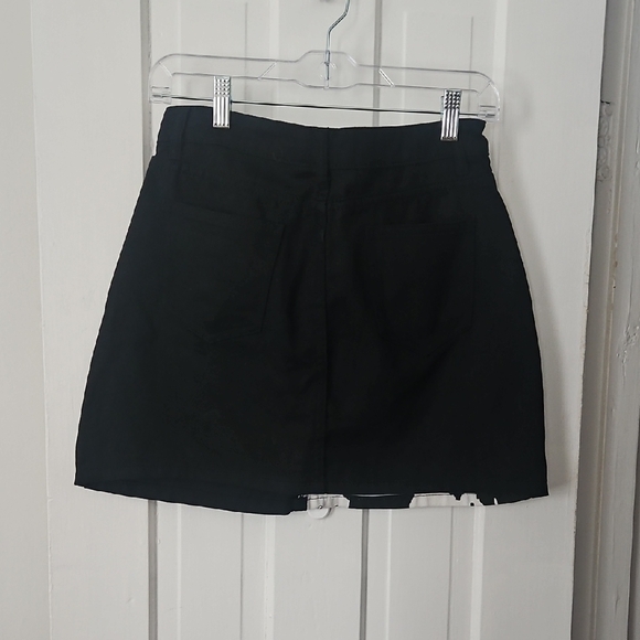 Cider Black and White Half Cow Print Skirt - Picture 4 of 4